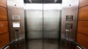 Verkaufsgespräch elevator pitch Kaltakquise