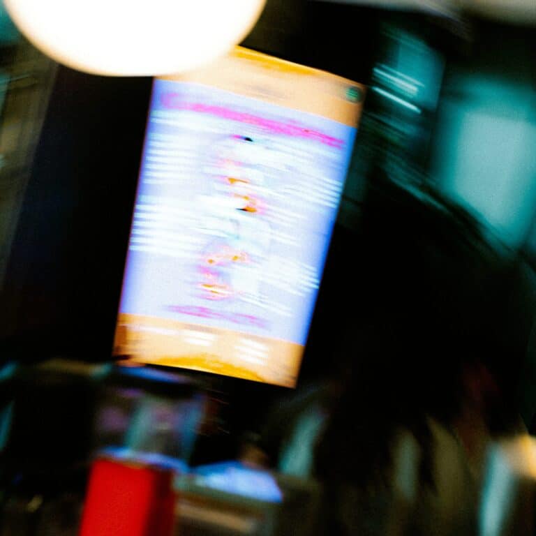 digitaler Vertrieb Brenne für deine Kaltakquise Telefon Akquise Neukunden gewinnen